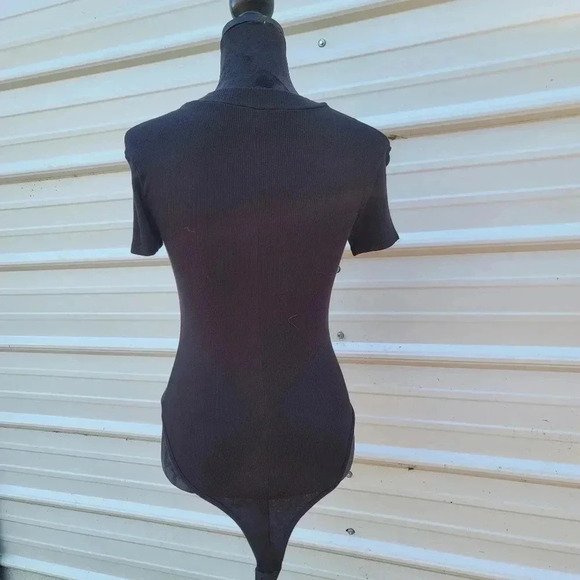Marci Women's Bodysuit Sz S Black Stretch Ribbed Short Sleeve Sleeve Rayon Snap - Picture 5 of 10